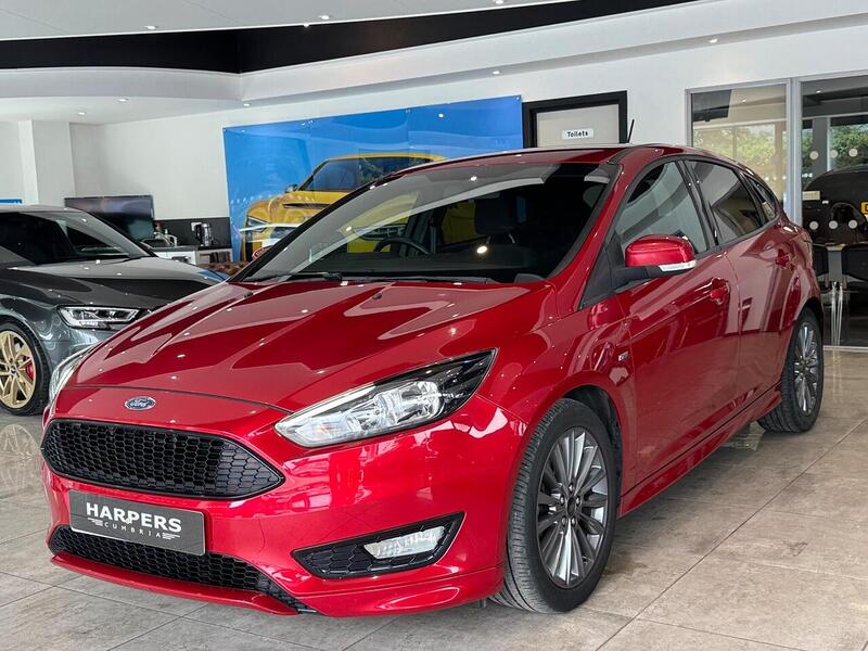 Ford Focus T EcoBoost ST-Line Hatchback 1.0 Manual Petrol - U6506