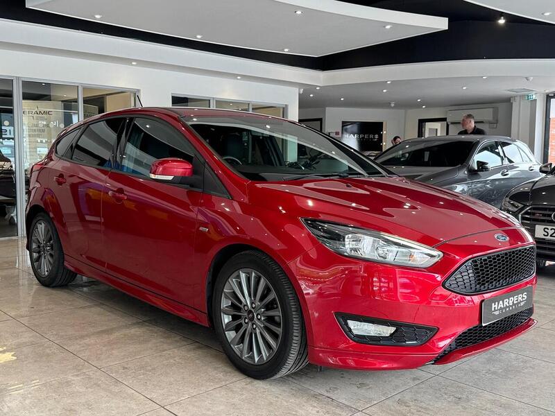 Ford Focus T EcoBoost ST-Line Hatchback 1.0 Manual Petrol - U6506