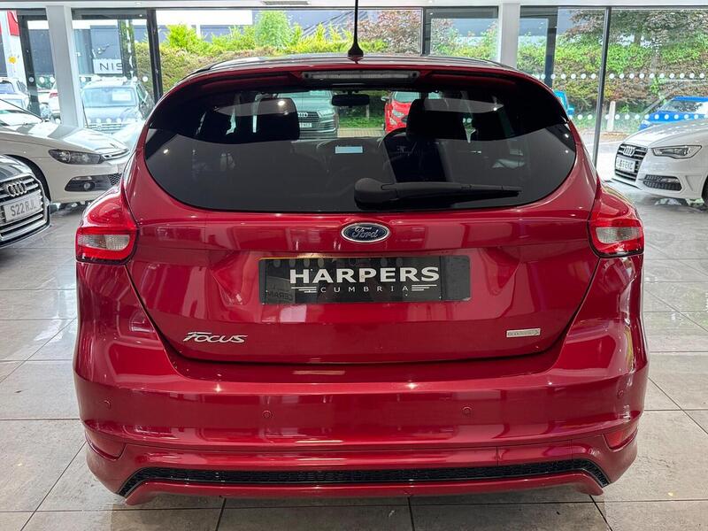 Ford Focus T EcoBoost ST-Line Hatchback 1.0 Manual Petrol - U6506