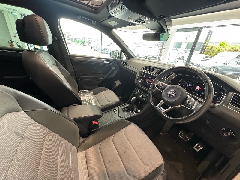 Volkswagen Tiguan 1.5 TSI EVO R-Line Tech SUV 5dr Petrol DSG Euro 6 (s/s) (150 ps) - U6511