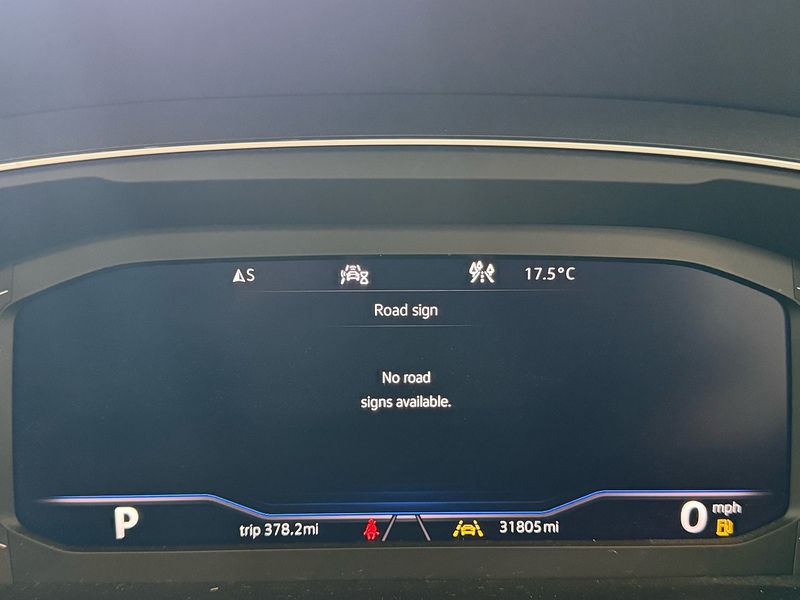 Volkswagen Tiguan 1.5 TSI EVO R-Line Tech SUV 5dr Petrol DSG Euro 6 (s/s) (150 ps) - U6511