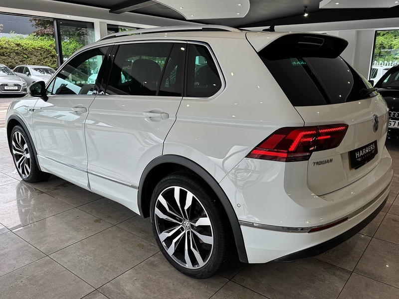 Volkswagen Tiguan 1.5 TSI EVO R-Line Tech SUV 5dr Petrol DSG Euro 6 (s/s) (150 ps) - U6511