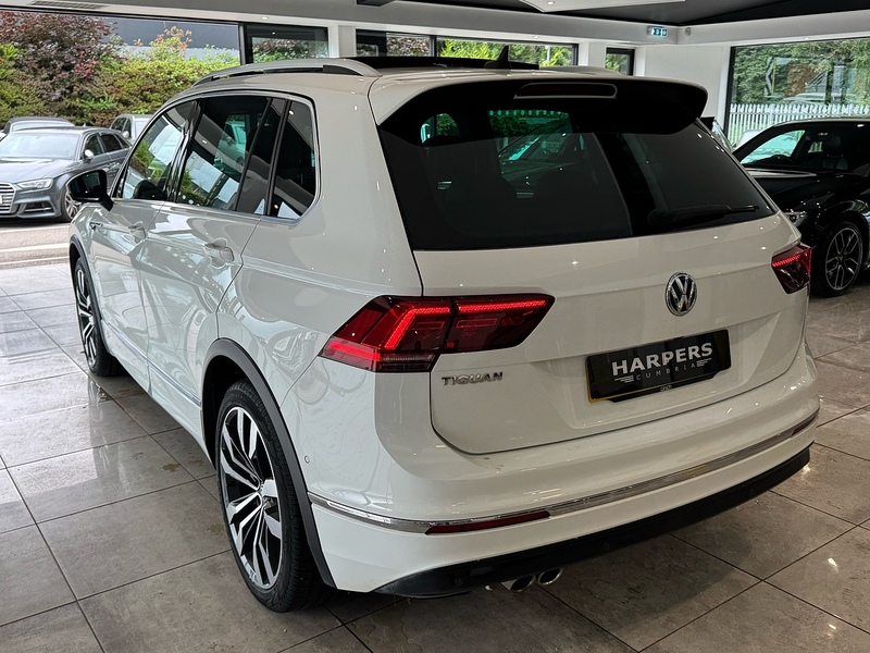 Volkswagen Tiguan 1.5 TSI EVO R-Line Tech SUV 5dr Petrol DSG Euro 6 (s/s) (150 ps) - U6511
