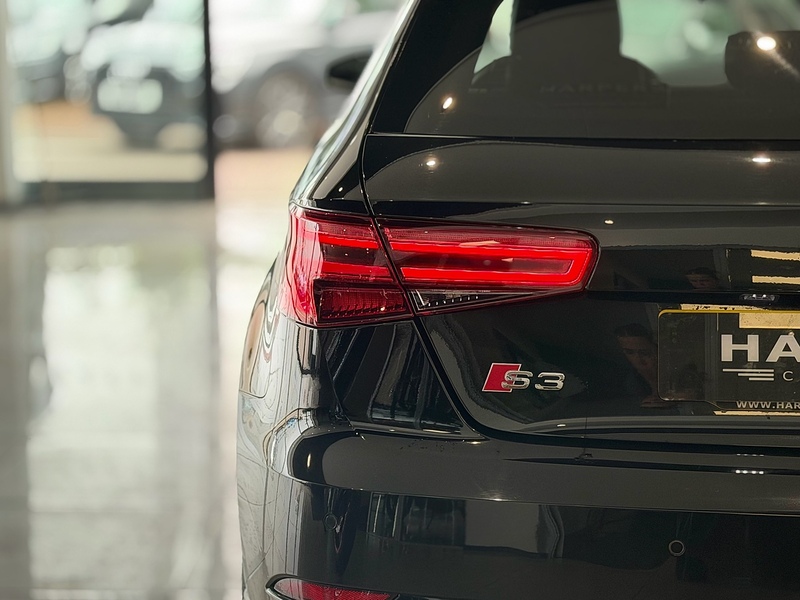 Audi S3 2.0 TFSI Hatchback 3dr Petrol S Tronic quattro Euro 6 (s/s) (310 ps) - U6525
