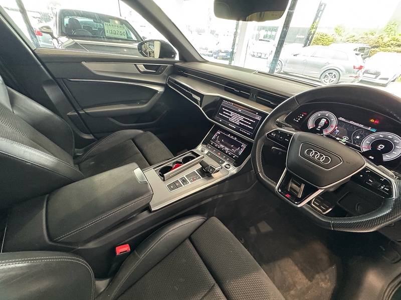 Audi A6 Avant 2.0 TDI 40 Black Edition Estate 5dr Diesel S Tronic Euro 6 (s/s) (204 ps) - U6527