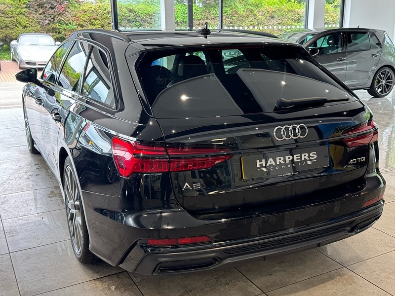 Audi A6 Avant 2.0 TDI 40 Black Edition Estate 5dr Diesel S Tronic Euro 6 (s/s) (204 ps) - U6527