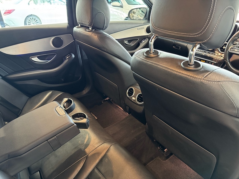 Mercedes-Benz C Class C220d AMG Line Saloon 2.0 Automatic Diesel - U6528