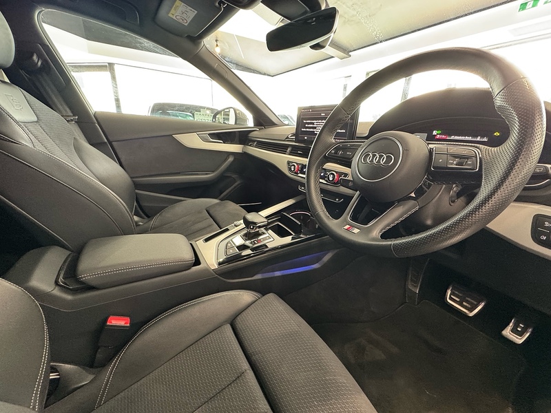 Audi A4 Avant 2.0 TFSI 35 S line Estate 5dr Petrol S Tronic Euro 6 (s/s) (150 ps) - U6530