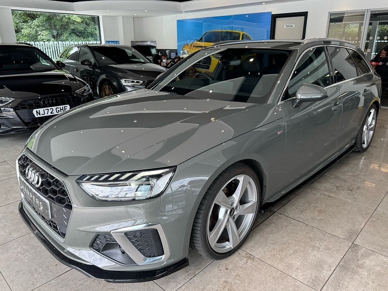 Audi A4 Avant 2.0 TFSI 35 S line Estate 5dr Petrol S Tronic Euro 6 (s/s) (150 ps) - U6530