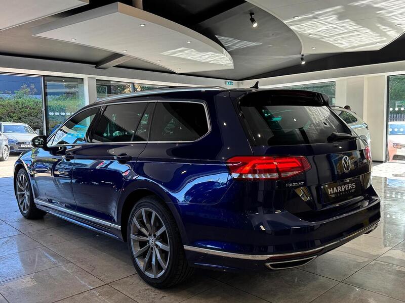 Volkswagen Passat TSI EVO R-Line Estate 1.5 Automatic Petrol - U6535