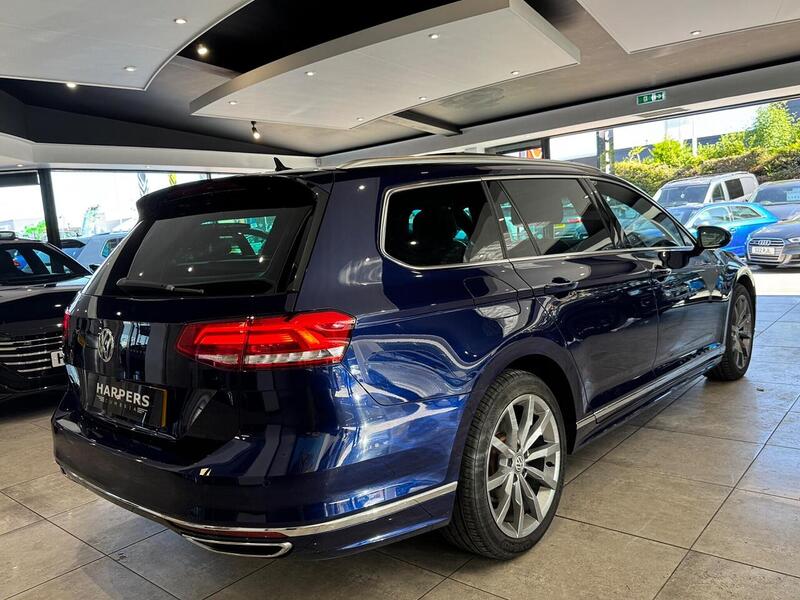 Volkswagen Passat TSI EVO R-Line Estate 1.5 Automatic Petrol - U6535