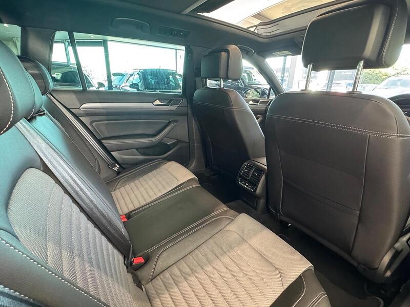 Volkswagen Passat TSI EVO R-Line Estate 1.5 Automatic Petrol - U6535