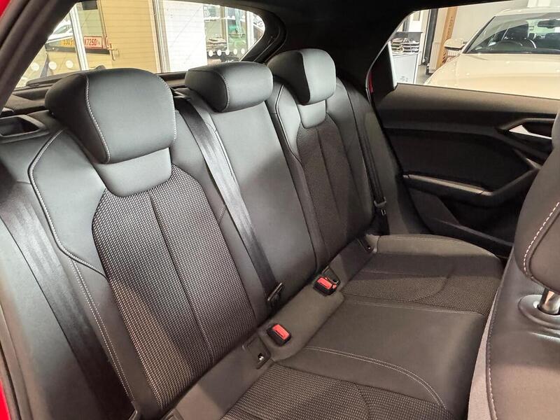 Audi A1 1.0 TFSI 25 S line Sportback 5dr Petrol Manual Euro 6 (s/s) (95 ps) - U6549