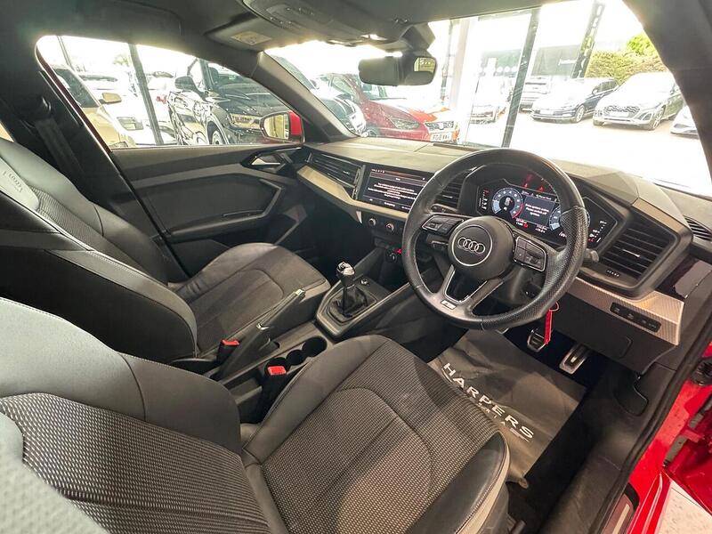 Audi A1 1.0 TFSI 25 S line Sportback 5dr Petrol Manual Euro 6 (s/s) (95 ps) - U6549
