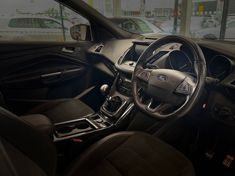 Ford Kuga TDCi EcoBlue ST-Line Edition SUV 2.0 Manual Diesel - U6573