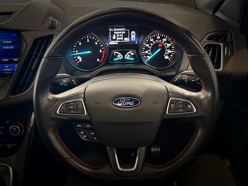Ford Kuga TDCi EcoBlue ST-Line Edition SUV 2.0 Manual Diesel - U6573