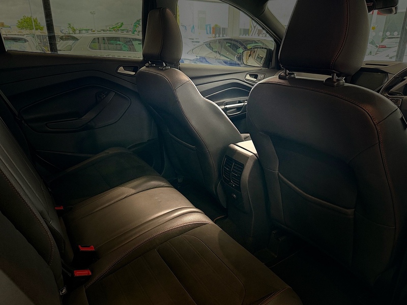 Ford Kuga TDCi EcoBlue ST-Line Edition SUV 2.0 Manual Diesel - U6573