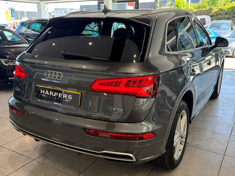 Audi Q5 2.0 TFSI S line SUV 5dr Petrol S Tronic quattro Euro 6 (s/s) (252 ps) - U6575
