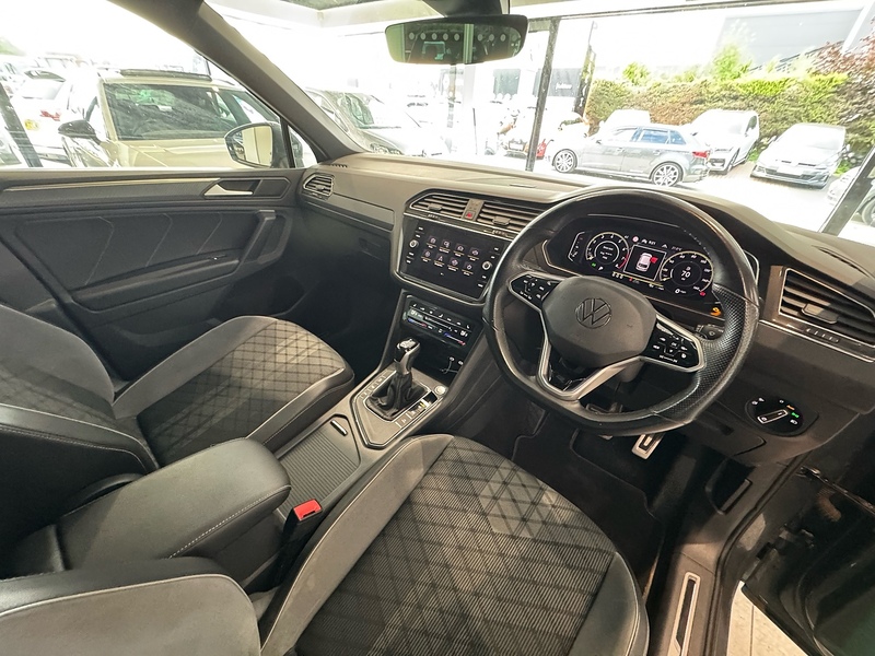 Volkswagen Tiguan 1.5 TSI R-Line Edition SUV 5dr Petrol DSG Euro 6 (s/s) (150 ps) - U6578