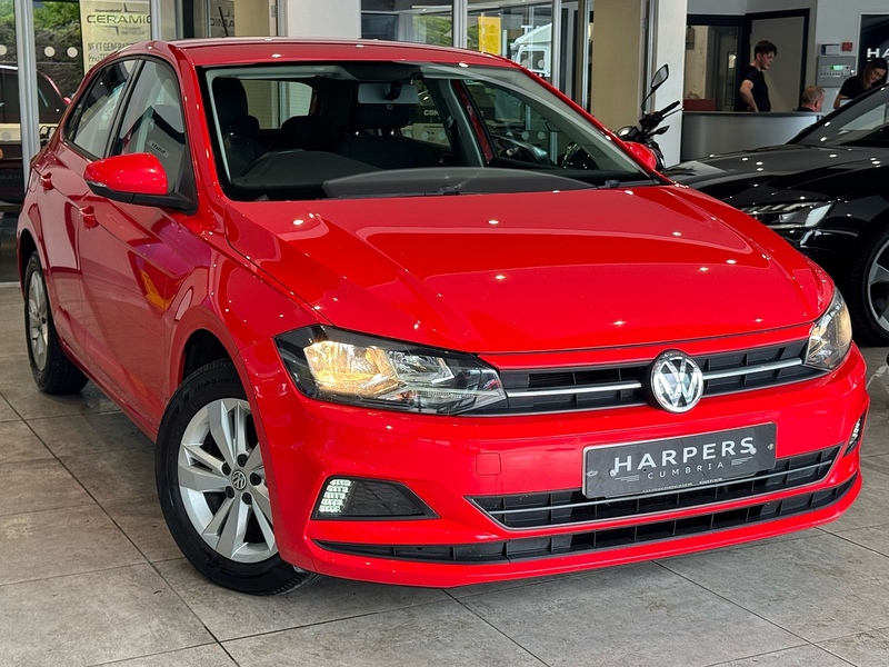 Volkswagen Polo TSI SE - U6584