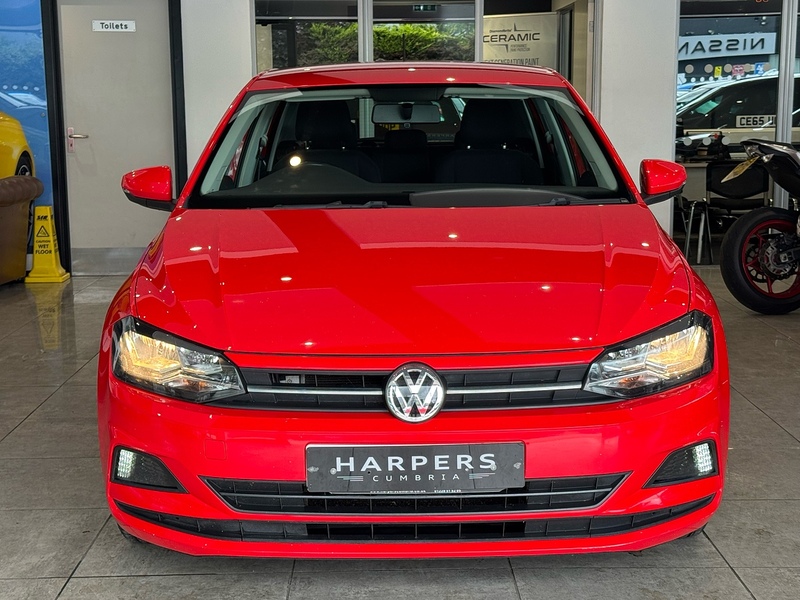 Volkswagen Polo TSI SE - U6584