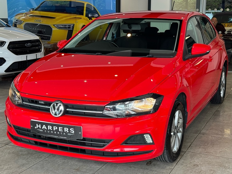 Volkswagen Polo TSI SE - U6584