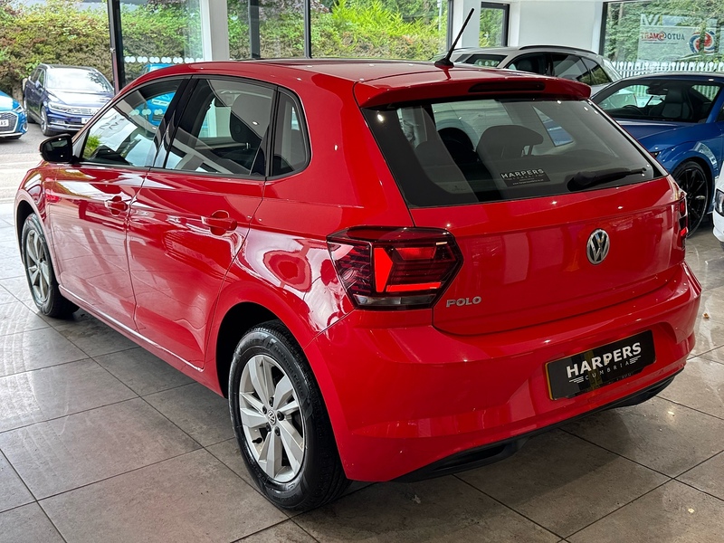 Volkswagen Polo TSI SE - U6584