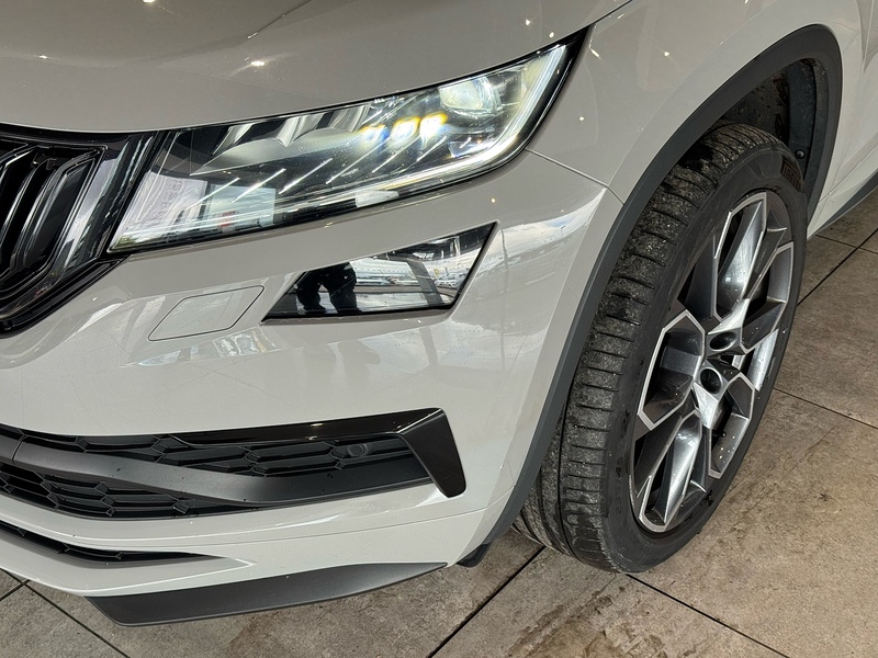 Skoda Kodiaq 2.0 BiTDI vRS SUV 5dr Diesel DSG 4WD Euro 6 (s/s) (7 Seat) (239 ps) - U6588
