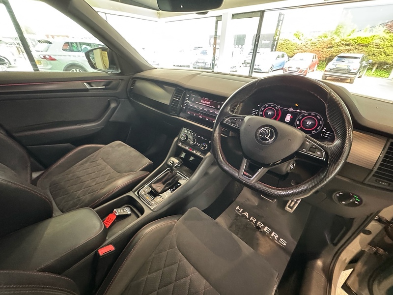 Skoda Kodiaq 2.0 BiTDI vRS SUV 5dr Diesel DSG 4WD Euro 6 (s/s) (7 Seat) (239 ps) - U6588