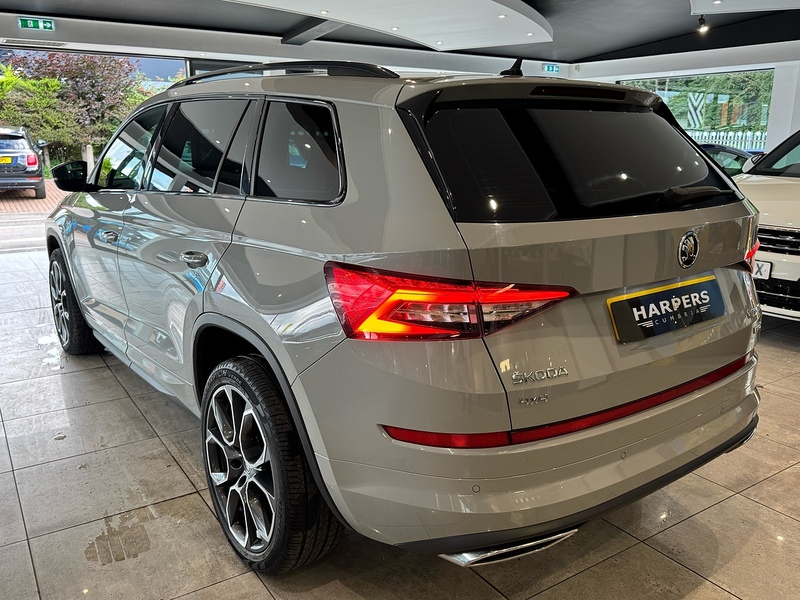 Skoda Kodiaq 2.0 BiTDI vRS SUV 5dr Diesel DSG 4WD Euro 6 (s/s) (7 Seat) (239 ps) - U6588