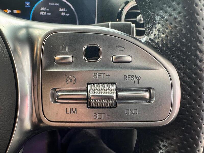 Mercedes-Benz E Class E220d AMG Line Edition Saloon 2.0 Automatic Diesel - U6594