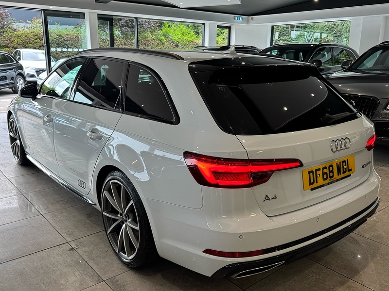 Audi A4 Avant 2.0 TFSI 40 Black Edition Estate 5dr Petrol S Tronic Euro 6 (s/s) (190 ps) - U6599