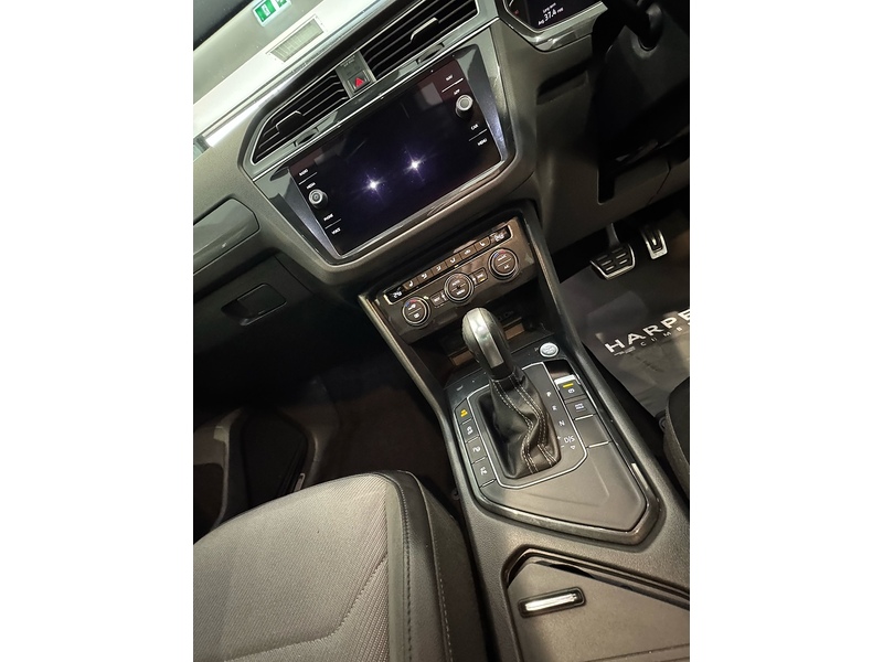 Volkswagen Tiguan 1.5 TSI EVO R-Line Tech SUV 5dr Petrol DSG Euro 6 (s/s) (150 ps) - U6616