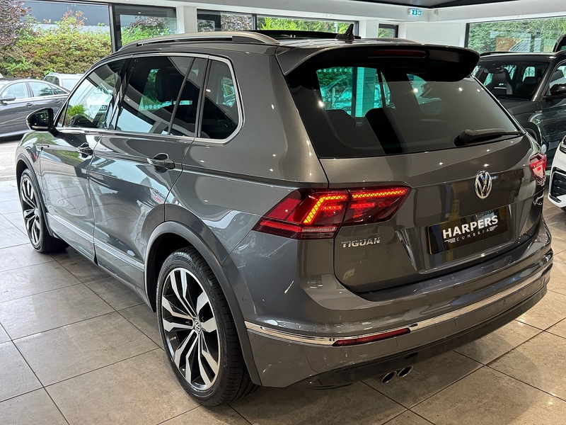 Volkswagen Tiguan 1.5 TSI EVO R-Line Tech SUV 5dr Petrol DSG Euro 6 (s/s) (150 ps) - U6616