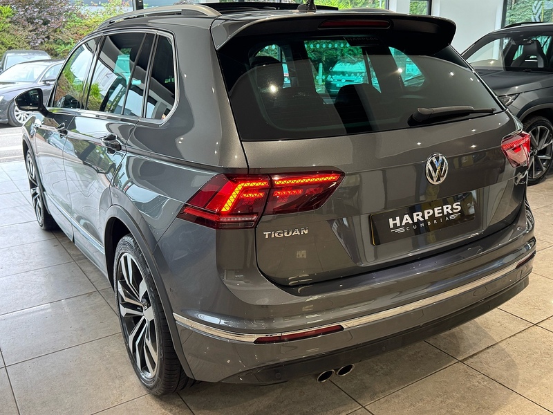 Volkswagen Tiguan 1.5 TSI EVO R-Line Tech SUV 5dr Petrol DSG Euro 6 (s/s) (150 ps) - U6616