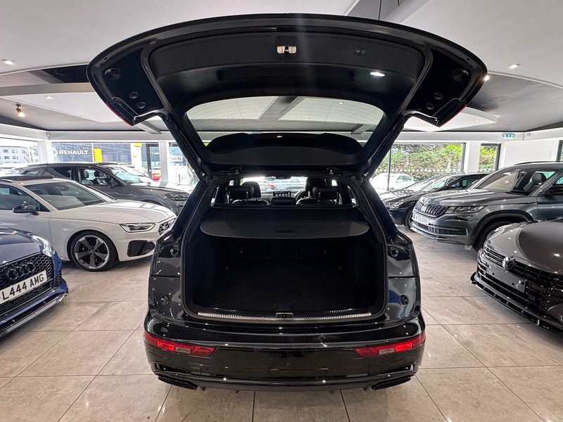 Audi Q5 2.0 TFSI 45 Edition 1 SUV 5dr Petrol S Tronic quattro Euro 6 (s/s) (265 ps) - U6617