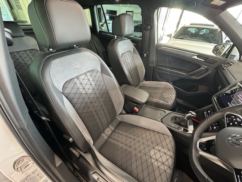 Volkswagen Tiguan 2.0 TDI R-Line SUV 5dr Diesel DSG Euro 6 (s/s) (150 ps) - U6619