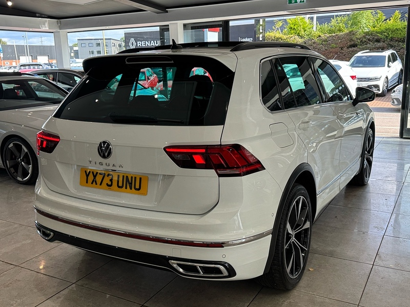 Volkswagen Tiguan 2.0 TDI R-Line SUV 5dr Diesel DSG Euro 6 (s/s) (150 ps) - U6619
