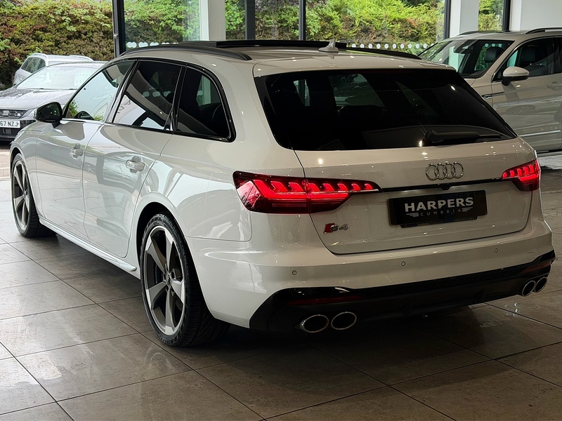 Audi S4 Avant 3.0 TDI V6 Black Edition Estate 5dr Diesel Tiptronic quattro Euro 6 (s/s) (347 ps) - U6630