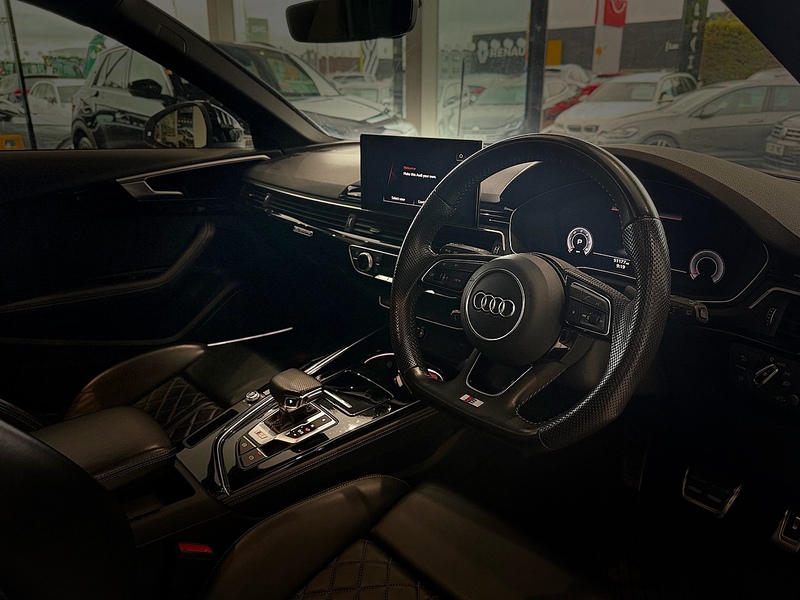 Audi S4 Avant 3.0 TDI V6 Black Edition Estate 5dr Diesel Tiptronic quattro Euro 6 (s/s) (347 ps) - U6630