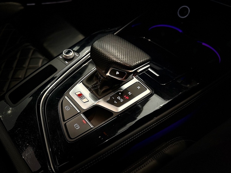 Audi S4 Avant 3.0 TDI V6 Black Edition Estate 5dr Diesel Tiptronic quattro Euro 6 (s/s) (347 ps) - U6630