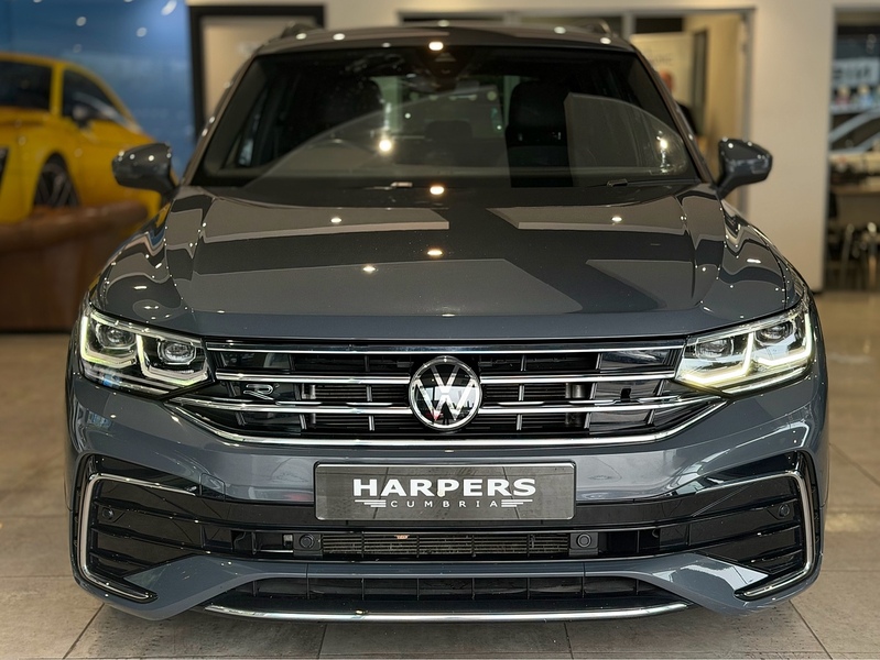 Volkswagen Tiguan 2.0 TDI R-Line Edition SUV 5dr Diesel DSG 4Motion Euro 6 (s/s) (150 ps) - U6659