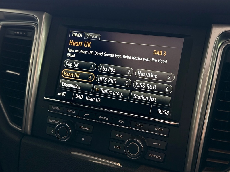 Porsche Macan TD V6 S SUV 3.0 Automatic Diesel - U6675