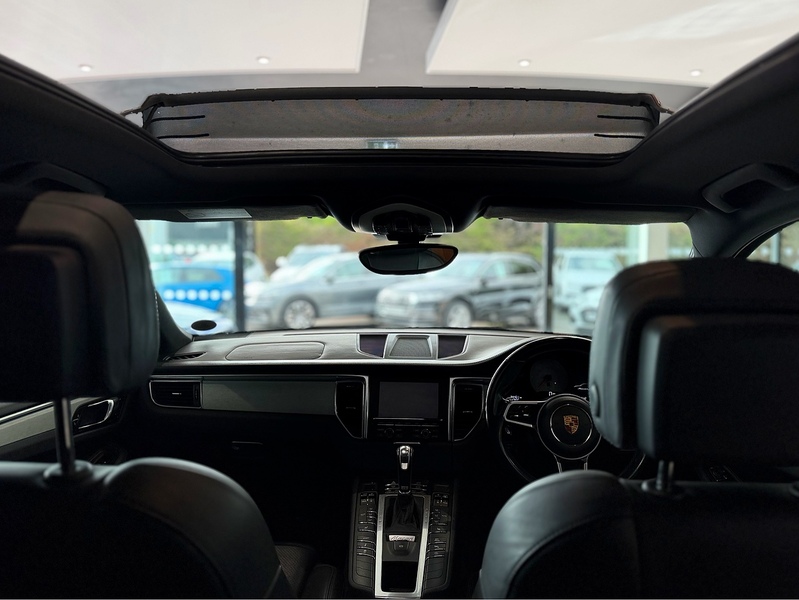 Porsche Macan TD V6 S SUV 3.0 Automatic Diesel - U6675
