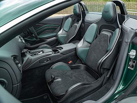 Aston Martin Vantage V12 Roadster - U5275