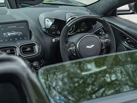 Aston Martin Vantage V12 Roadster - U5275