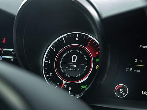 Aston Martin Vantage V12 Roadster - U5275