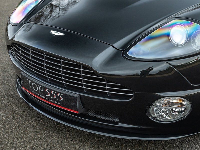 Aston Martin Vanquish S  - U5321