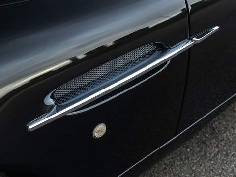 Aston Martin Vanquish S  - U5321