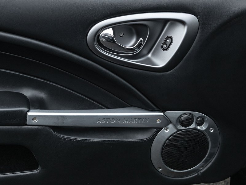 Aston Martin Vanquish S  - U5321